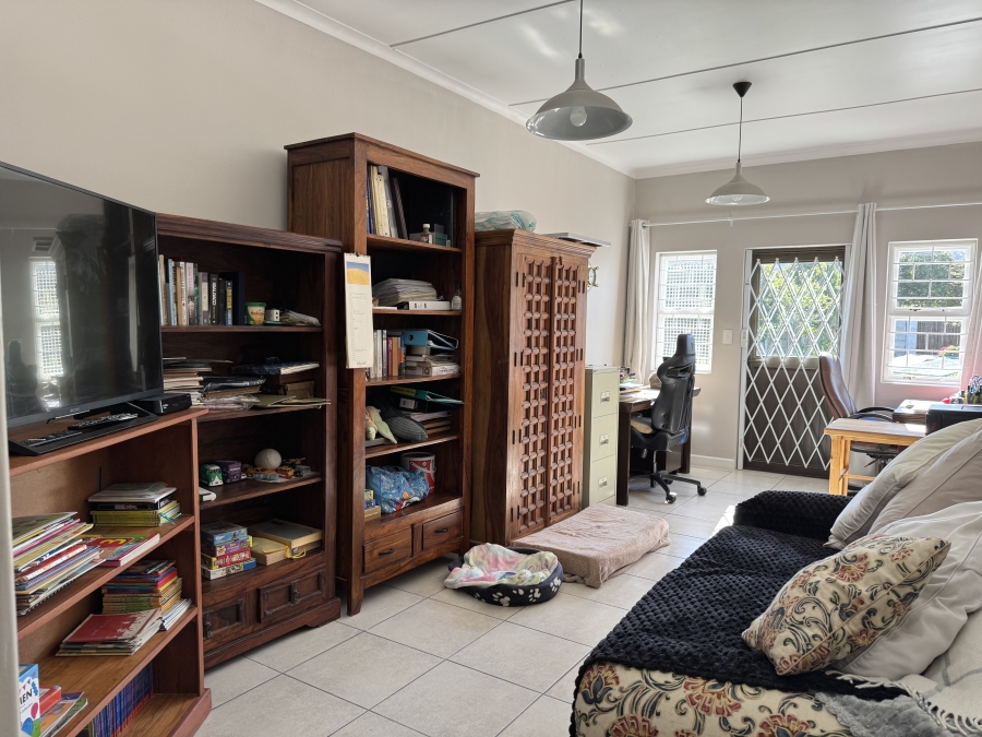 3 Bedroom Property for Sale in Sandbaai Western Cape